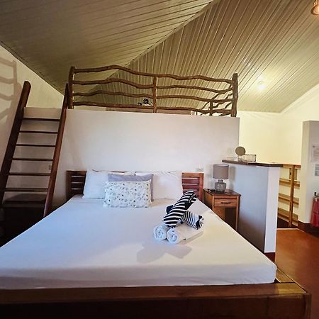 ทองกาต็อก คลิฟ รีสอร์ต Hotel มัมบาเฮา ภายนอก รูปภาพ