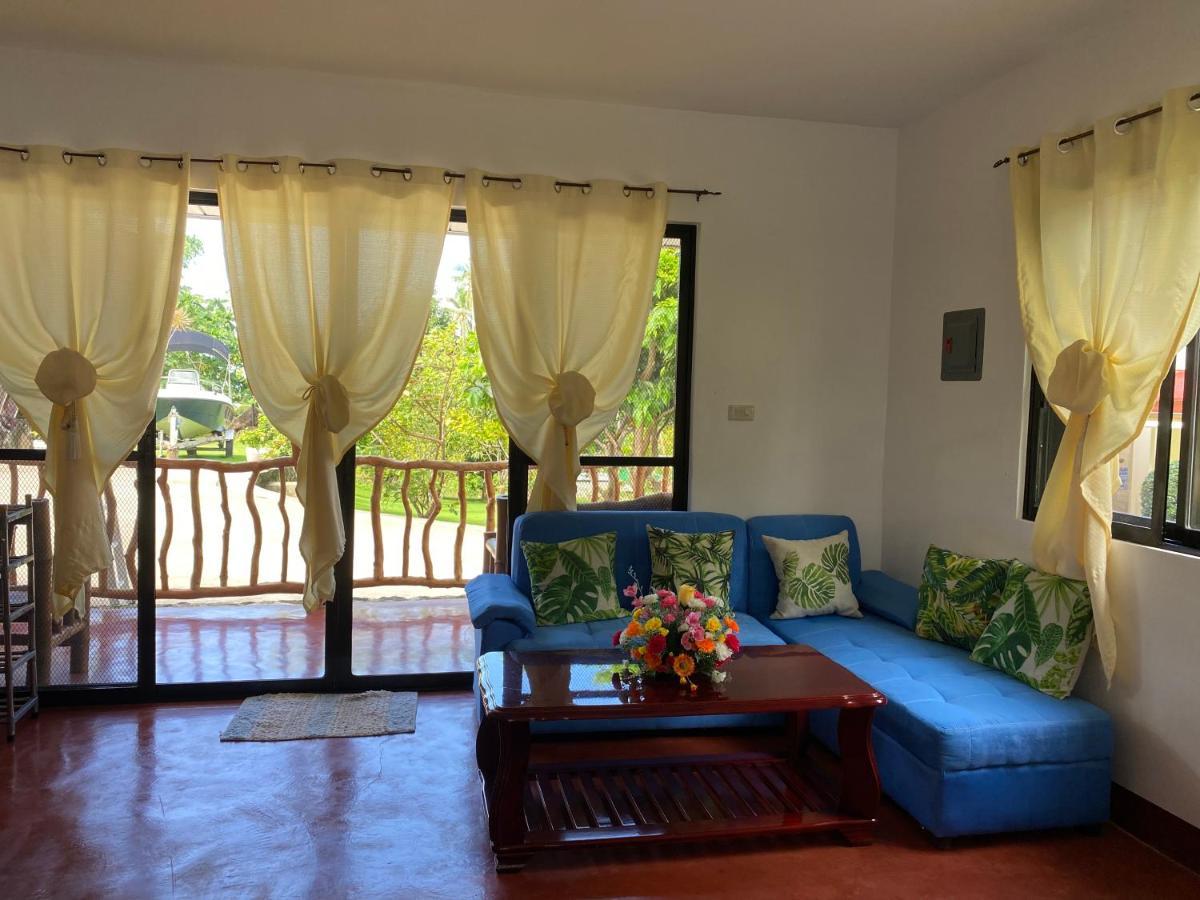 ทองกาต็อก คลิฟ รีสอร์ต Hotel มัมบาเฮา ภายนอก รูปภาพ