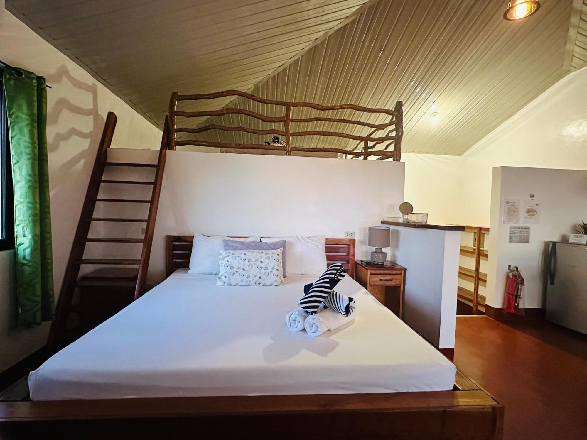 ทองกาต็อก คลิฟ รีสอร์ต Hotel มัมบาเฮา ภายนอก รูปภาพ