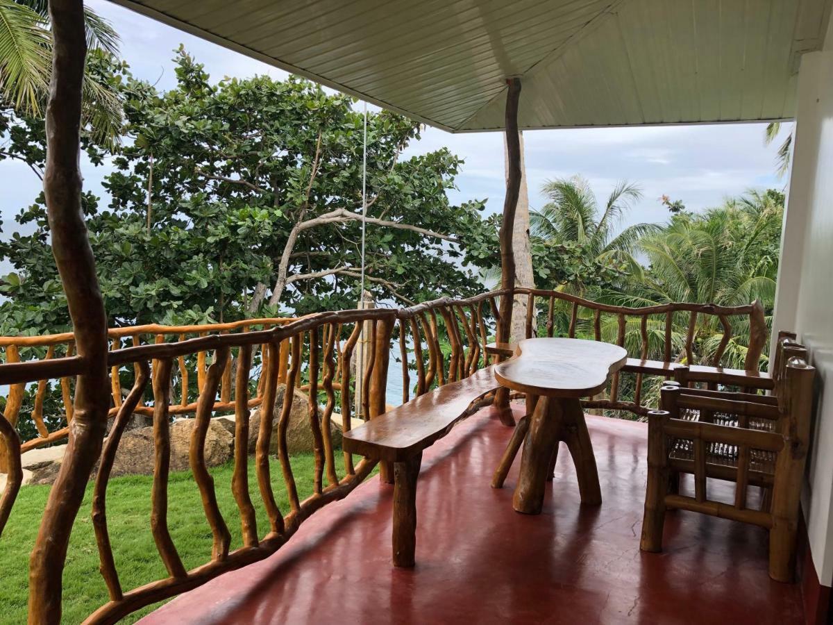 ทองกาต็อก คลิฟ รีสอร์ต Hotel มัมบาเฮา ภายนอก รูปภาพ