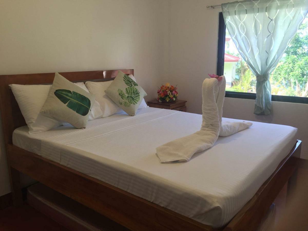 ทองกาต็อก คลิฟ รีสอร์ต Hotel มัมบาเฮา ภายนอก รูปภาพ